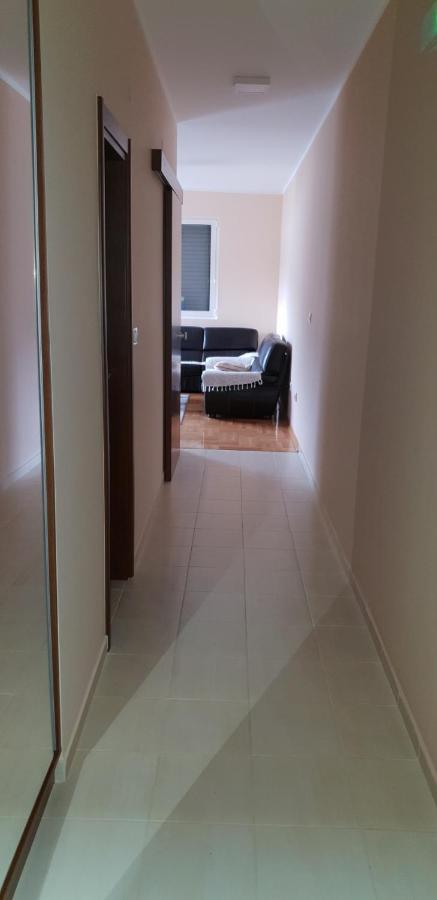 Nikolina Apartments Котор Екстер'єр фото